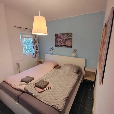 Prázdninový dům Ferienhaeuschen Alte Schmiede, 35647 *