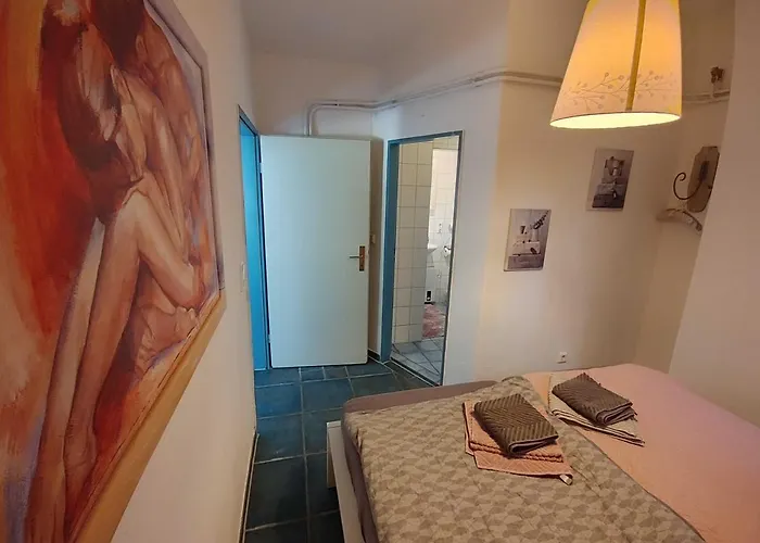 Casa de Férias Ferienhaeuschen Alte Schmiede, 35647 *