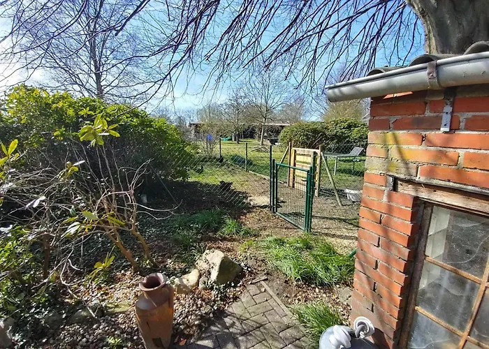 Casa de Férias Ferienhaeuschen Alte Schmiede, 35647