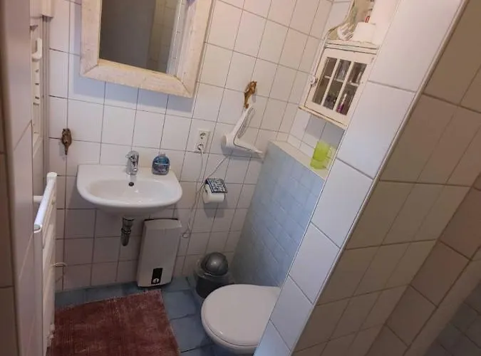 Ferienhaeuschen Alte Schmiede, 35647 *